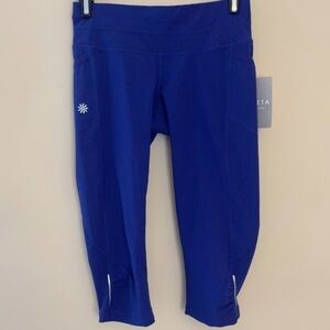 Athleta Dobby be free Capri leggings XXS NWT